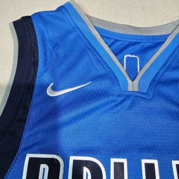 Dallas Mavericks #77 Luka Doncic 5 Miles Stitched Jersey Nike Size 50 (XL) - Picture 6 of 8